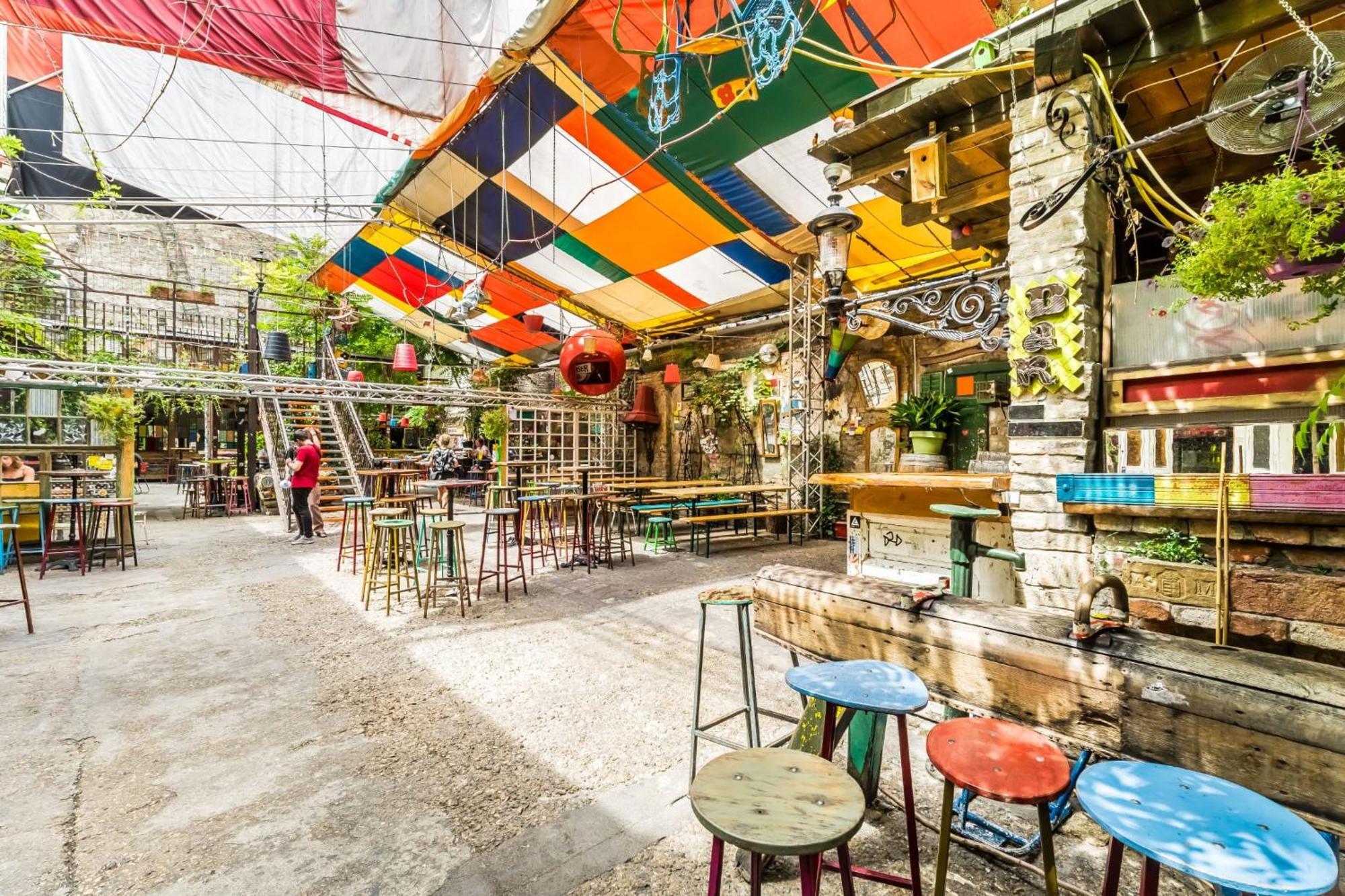 Casadeco Budapest Apt-Stunning New York Cafe View Budapeste Exterior foto